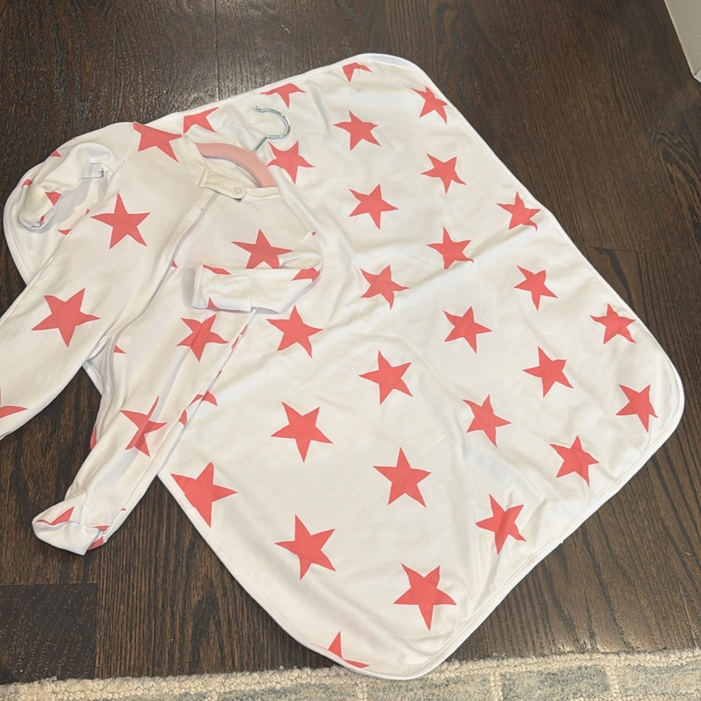 Pink Star Kids One Piece pajama with blanket - Picture 2 of 3